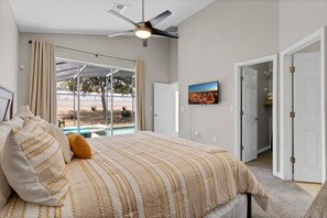 4 bedrooms, desk, iron/ironing board, travel cot