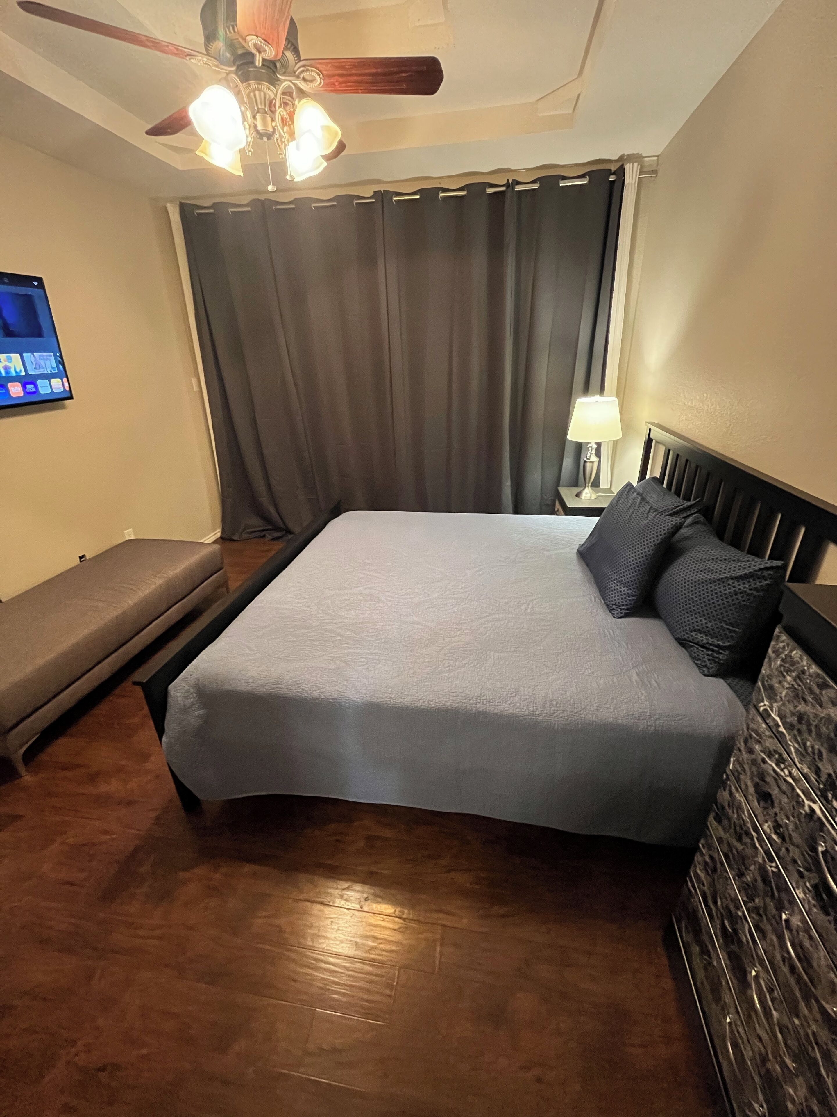 Delightful Downtown Frisco House-Half a mile from Frisco downtown