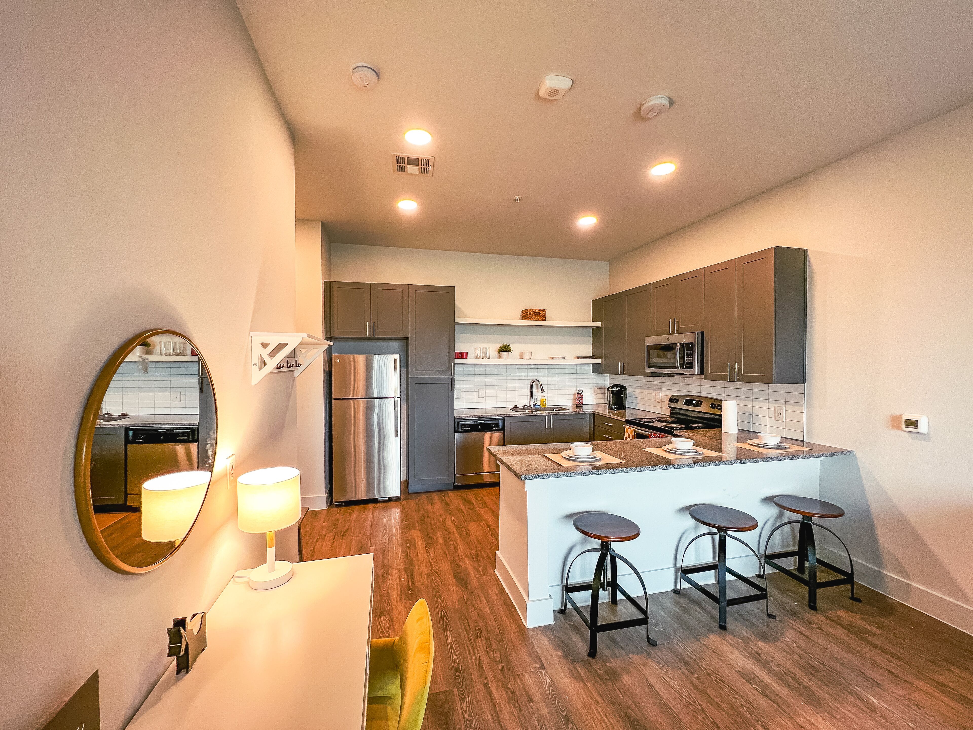 Lux Apt packed with Amenities!