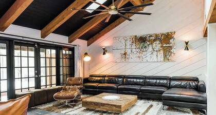 Recharge @ Timberland Lodge: Pool Hottub Sauna