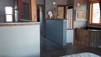 4 Schlafzimmer, Schreibtisch, kostenloses WLAN, Bettwäsche