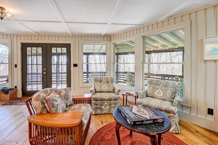Beautiful Highlands Cabin: Large Game Room, Hot Tub - Highlands, NC