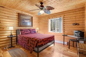 2 slaapkamers, een bureau, gratis wifi, beddengoed