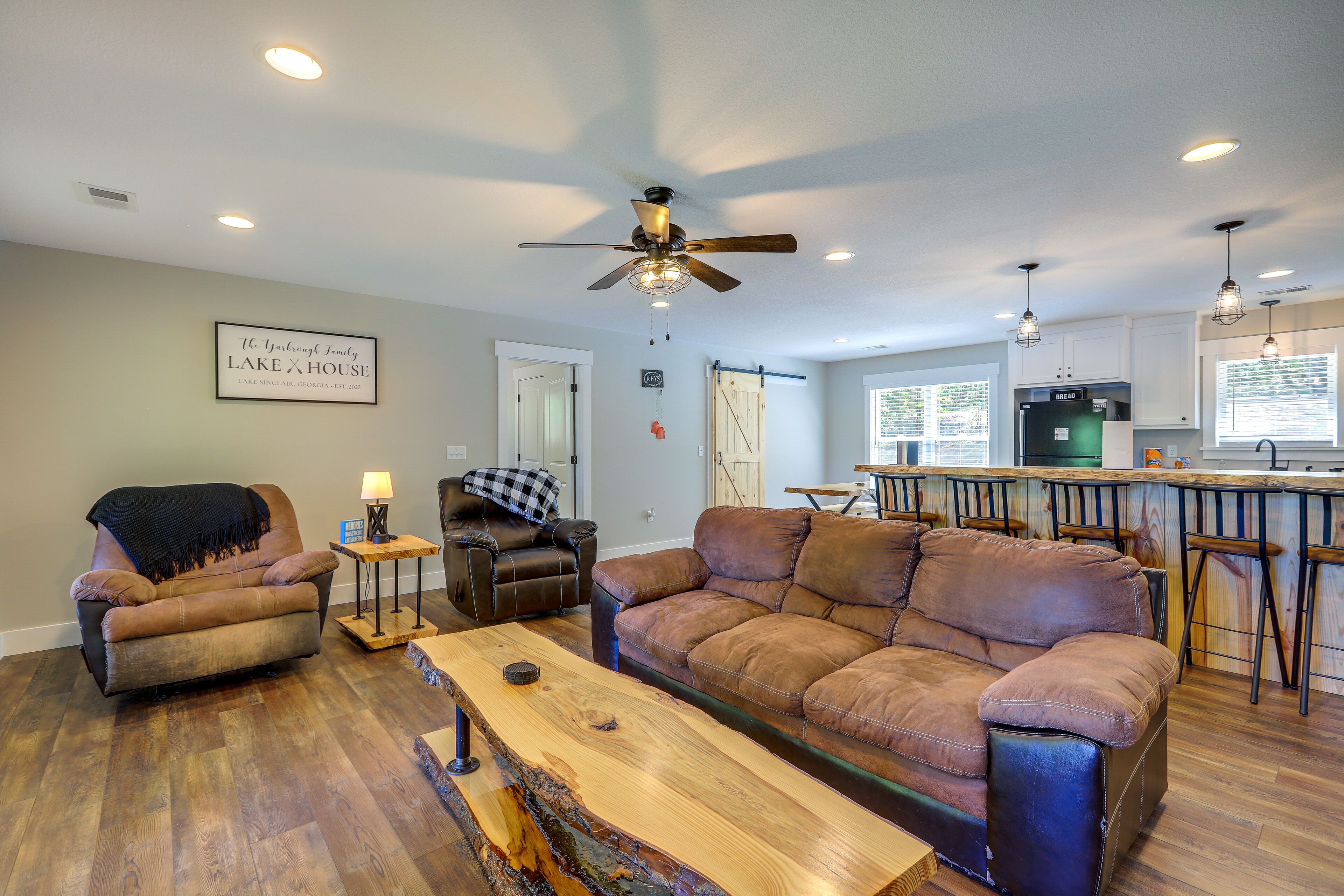 Lake Sinclair Vacation Rental w/ Private Dock!