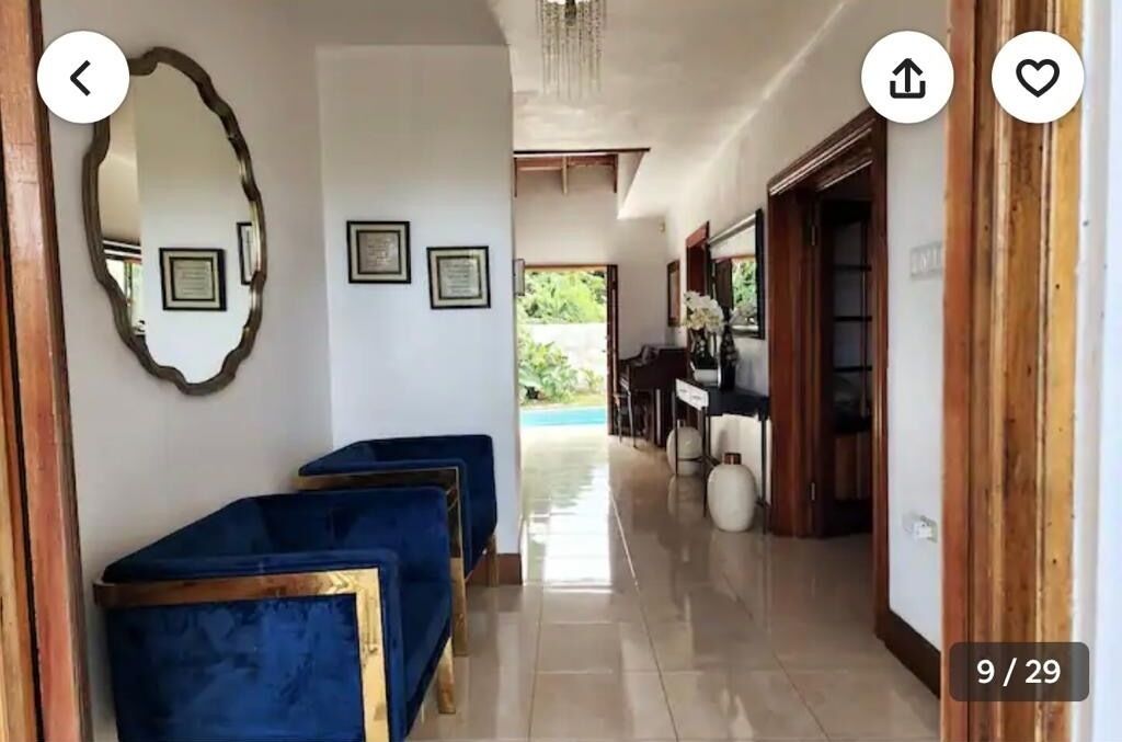 Bagian depan properti