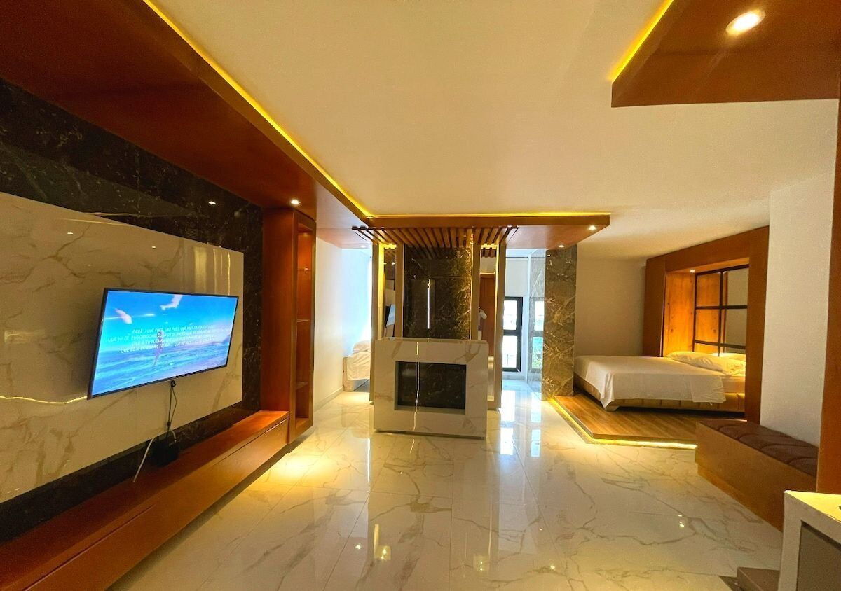 Near to the clinic, restaurant zone, stadium and the Carnaval of Barranquilla