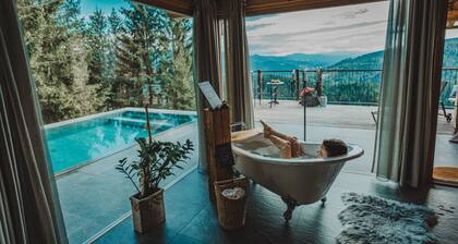 LUXGUT - REBECCA - Luxury chalet in secluded location at 1000m
