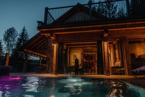Piscine extérieure, piscine chauffée
