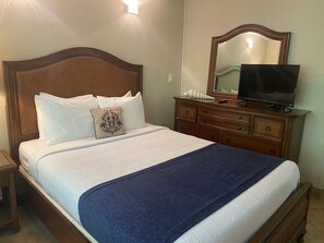 アイロン / アイロン台、WiFi、ベッドシーツ