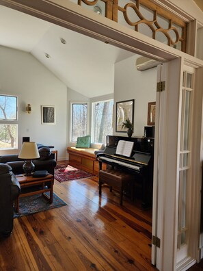 Interior - Home in the woods with Views, Quiet, Gardens, near Tanglewood, (Richmond)