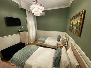 3 chambres, fer et planche à repasser, accès au Wi-Fi (inclus)