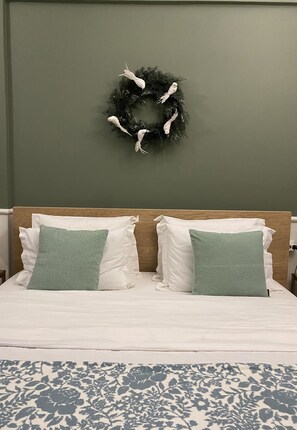 3 habitaciones, tabla de planchar con plancha y wifi gratis 