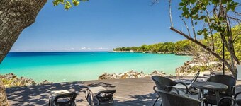 Hispaniola Beach 3A1 Condo 2 BD Oceanfront