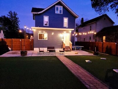 MadisonVilla!Putting+Firepit+Ping Pong+3 KING beds