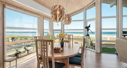 Superbe maison à AllingÄbro avec WiFi