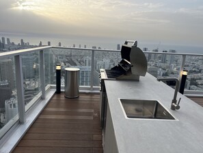 Rooftop terrace - Prince Palace Tel Aviv (Tel Aviv)