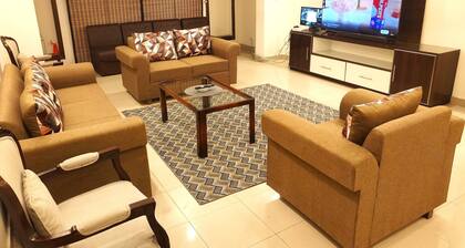 House Portion - Private Space {no-one living} @ DHA