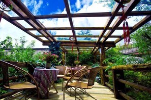 ภายใน
