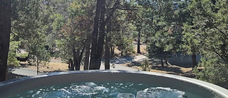 Baignoire à remous extérieure