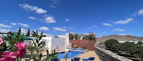 Piscine extérieure, piscine chauffée