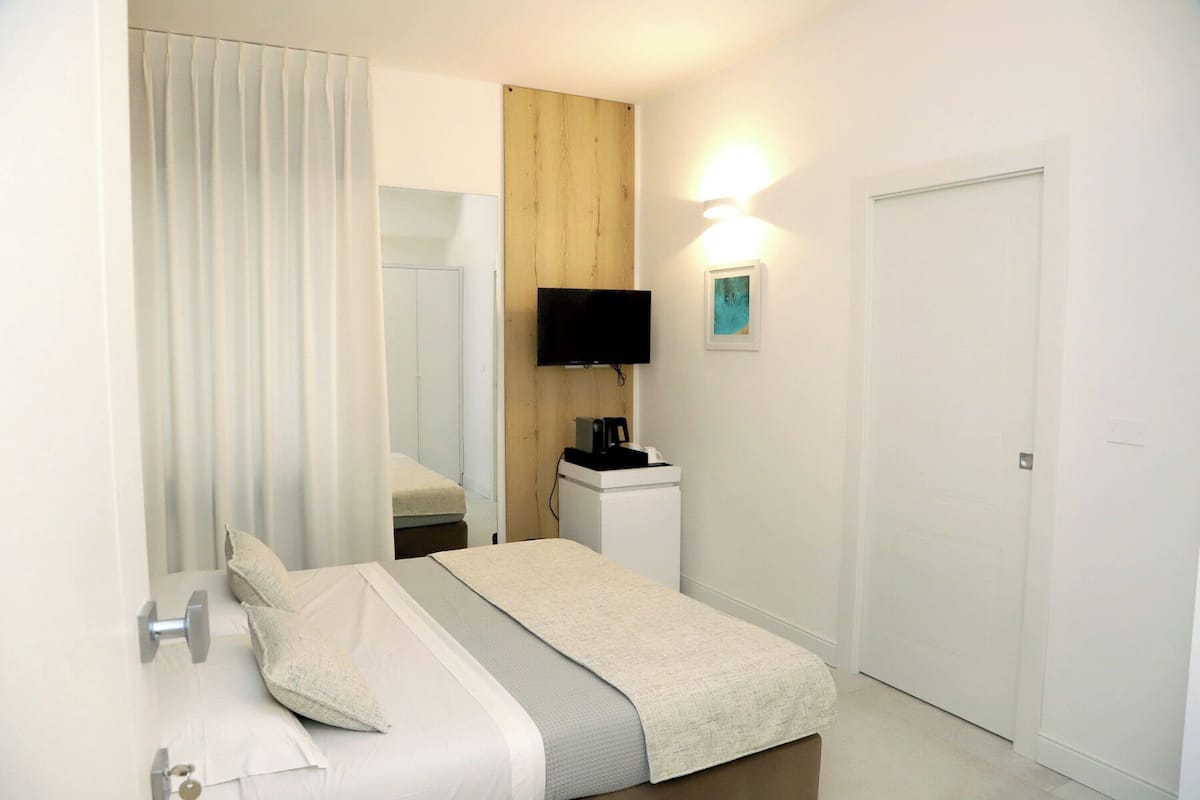 Basic Room | 1 bedroom, premium bedding, free WiFi, bed sheets