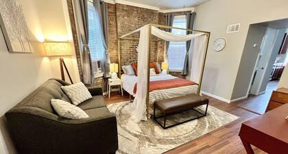 Tower Grove Studio - Fenced Yard, W/D, Pet-Friendly - 4 Mi to Downtown
