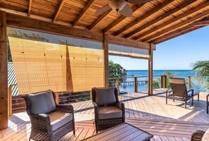 Terrace/patio - Sunset View Condo @ The Blue Bahia Resort in Sandy Bay (Roatan)