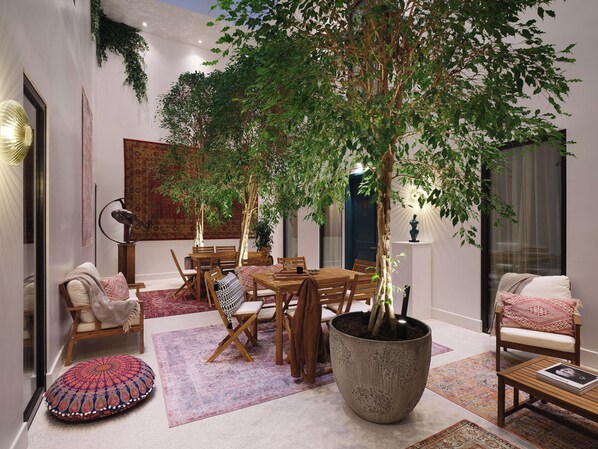 클럽 스튜디오, 퀸사이즈침대 1개, 금연, 마당 전망 | 안뜰 전망