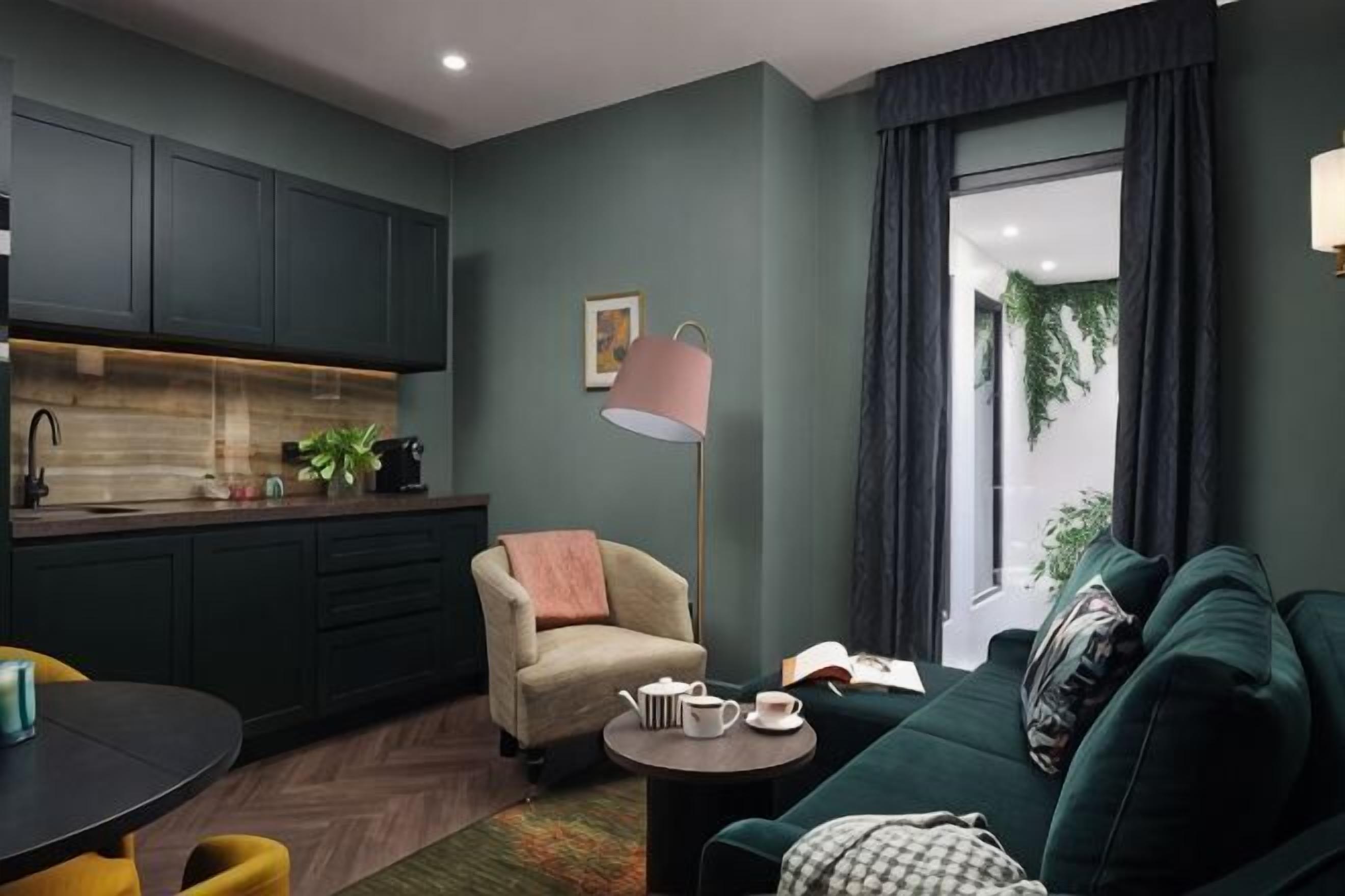 Living area | 48-inch Smart TV with digital channels, streaming services