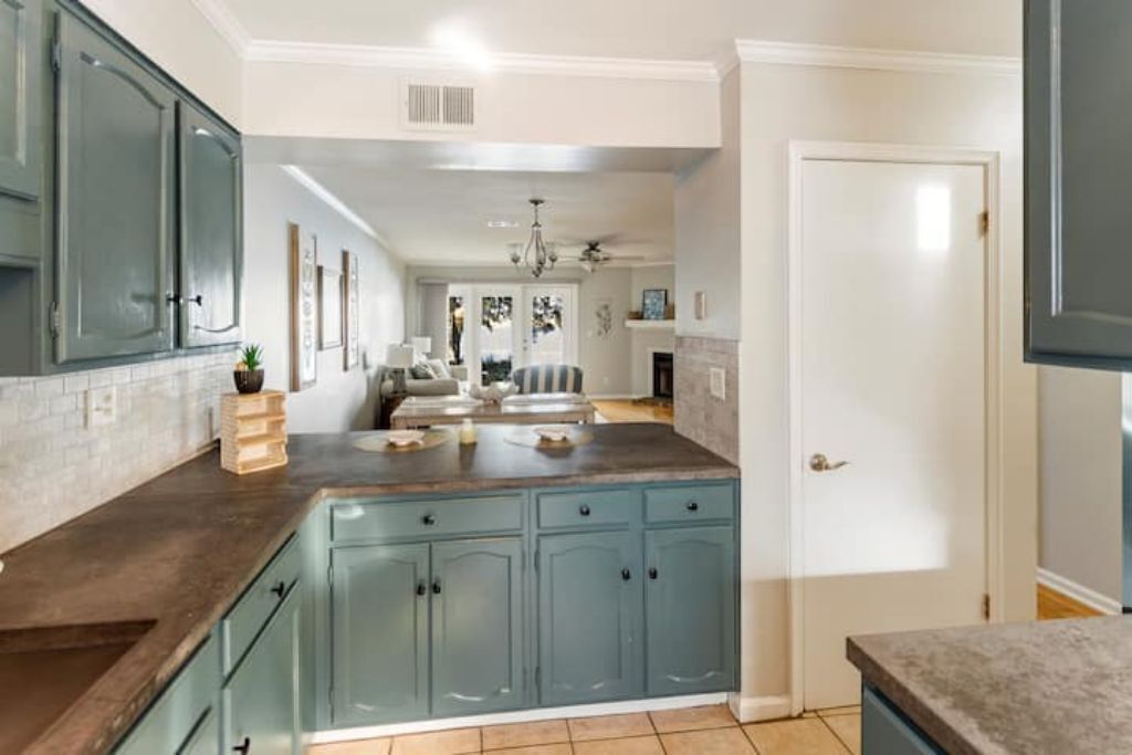 Waterfront Condo Getaway