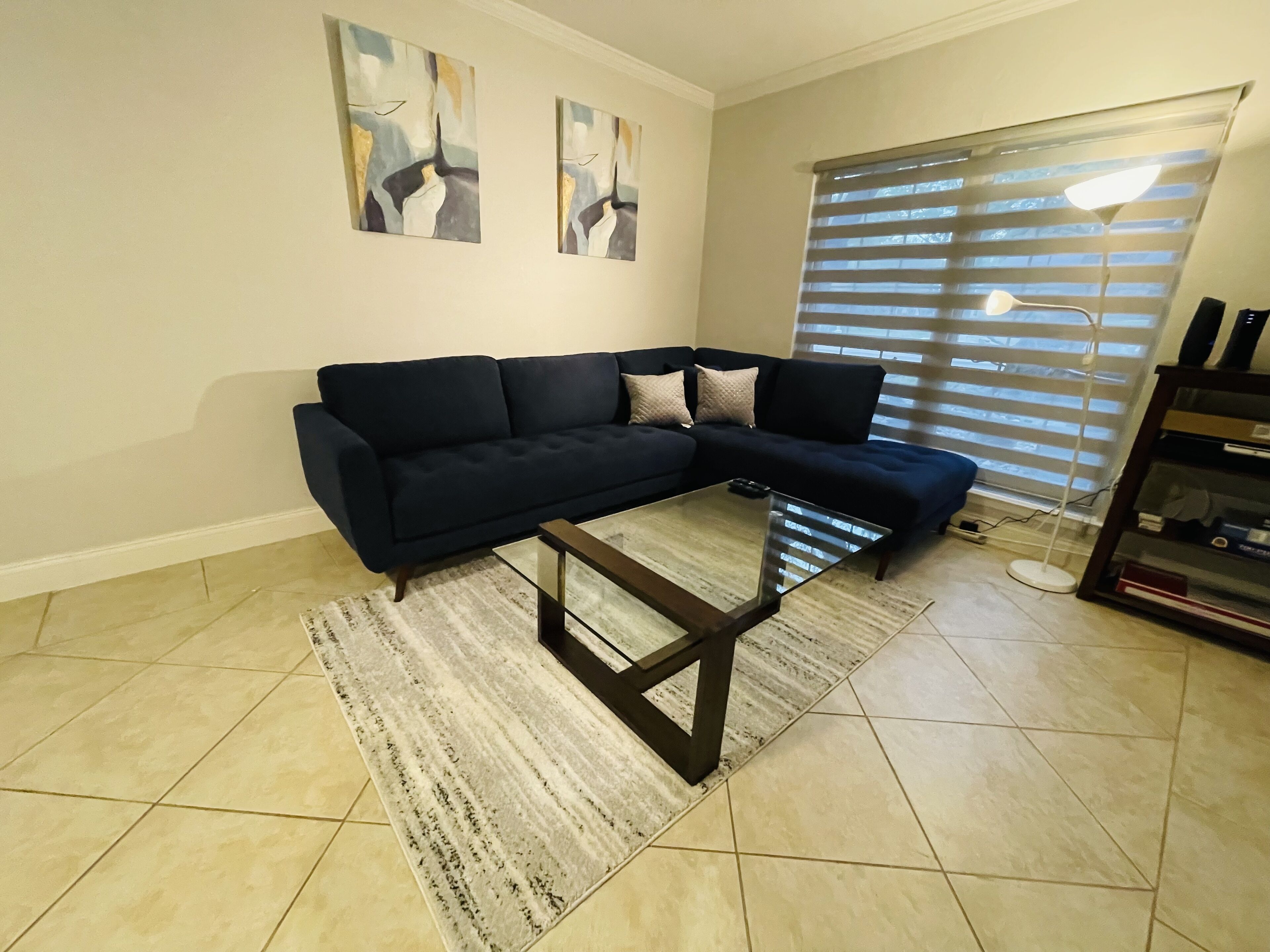 Family Friendly Home in Charter Oaks