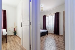 2 bedrooms, iron/ironing board, free WiFi, bed sheets