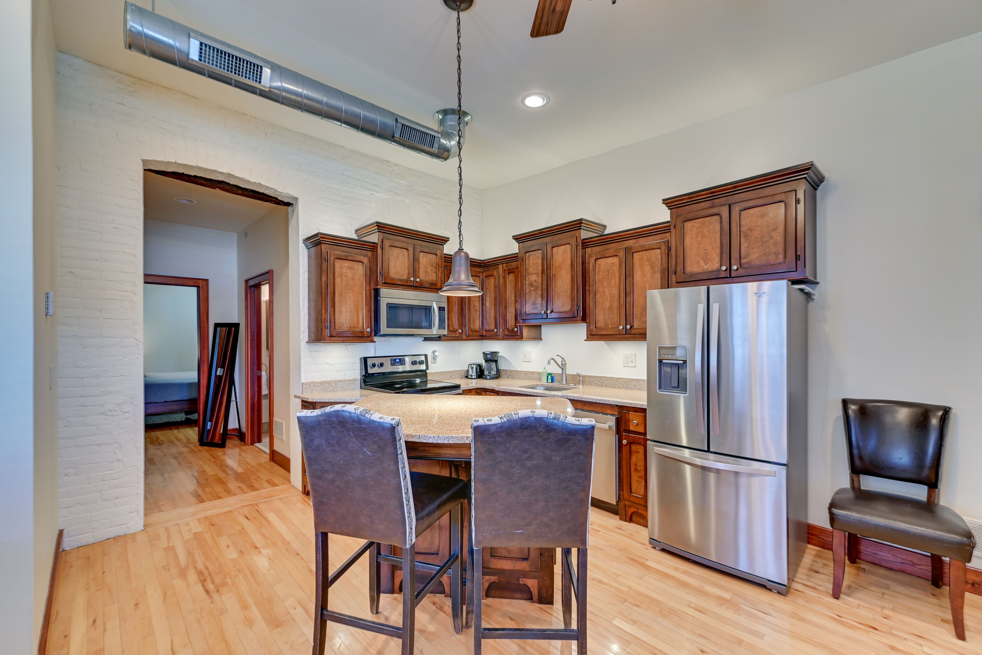 Finger Lakes Vacation Rental in Downtown Auburn!