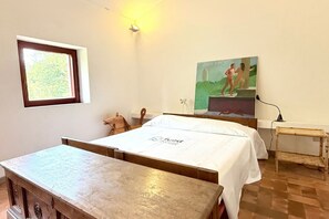 3 chambres, draps fournis