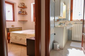 2 chambres, Wi-Fi, draps fournis