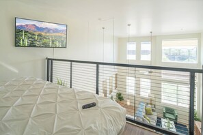 Superior Apartment | View from room - 1 BR Loft Views King Beds Shop Dine 4053 (Phoenix)
