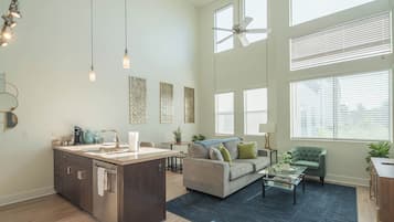 Superior Apartment | Living area | Smart TV
