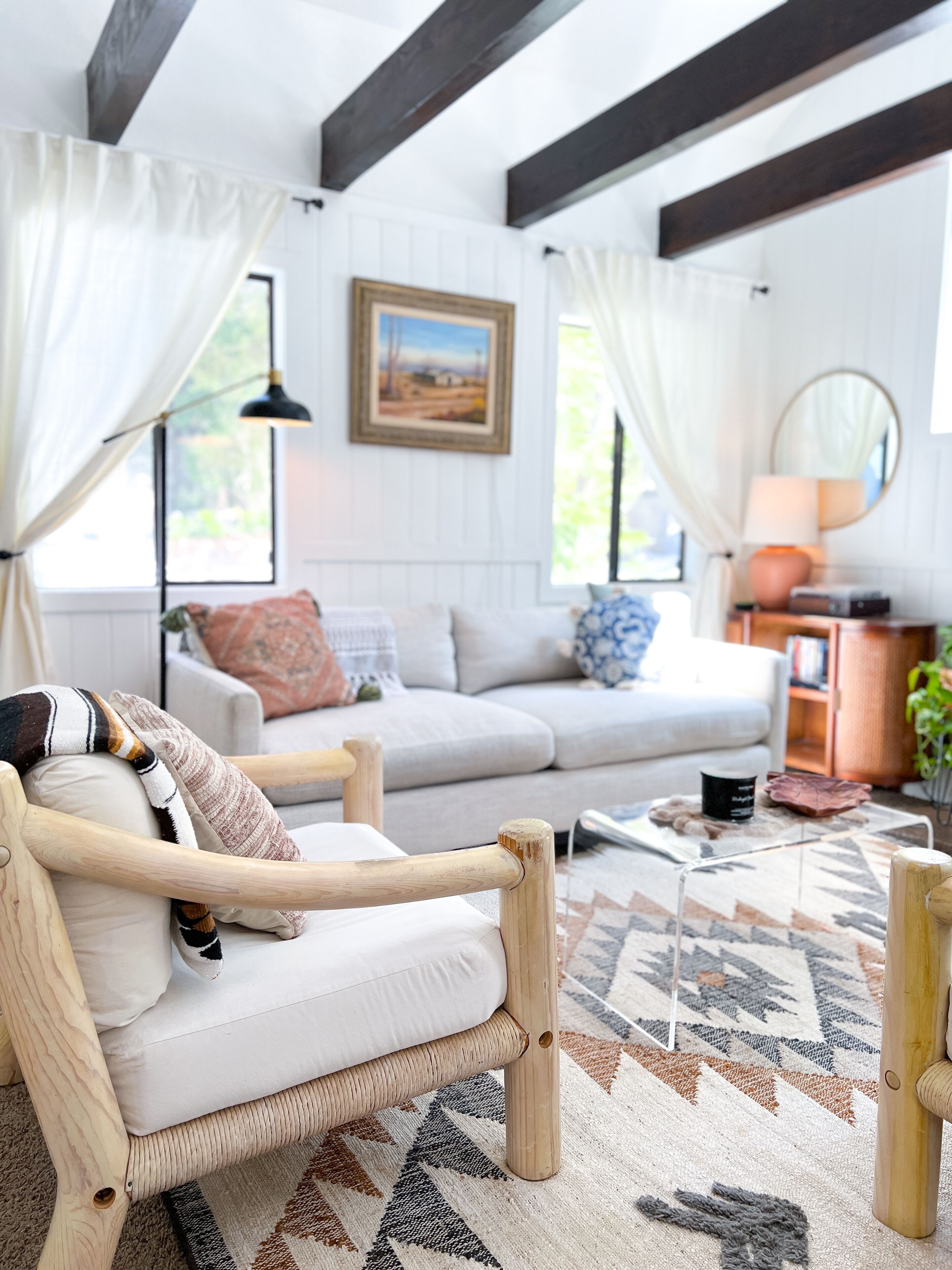 Cozy, Romantic, Serene! Inflatable hot tub. 