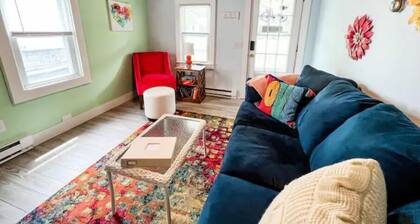 Love Shack Private Hot tub steps to Jet/Town