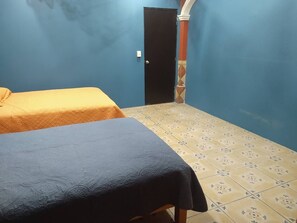 2 habitaciones, internet y ropa de cama