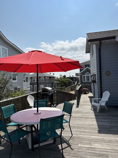 Large Beach House Steps From Town and Ocean