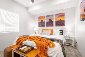 2 makuuhuonetta, silitysrauta/-lauta, Wi-Fi, vuodevaatteet