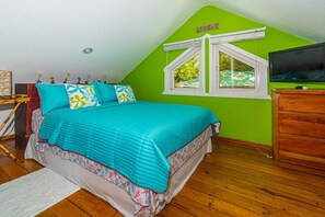 3 bedrooms, iron/ironing board, travel cot, WiFi - Island Loft @ The Blue Bahia Resort in Sandy Bay (Roatan)
