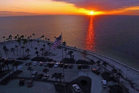 Tarpon Springs Private vacation home