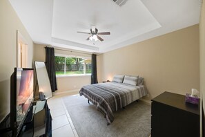 3 bedrooms, free WiFi, bed sheets