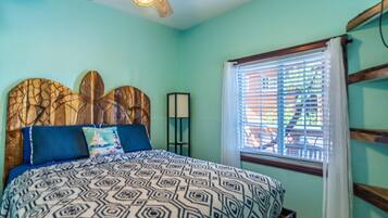 2 bedrooms, iron/ironing board, travel cot, WiFi