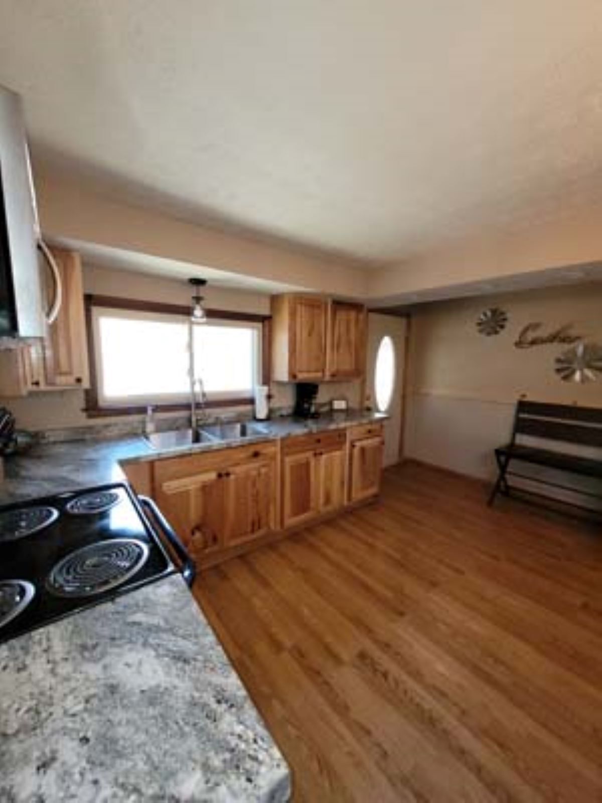 Hemlock Lane--Secluded, Hot Tub 5 miles to Old Man's Cave