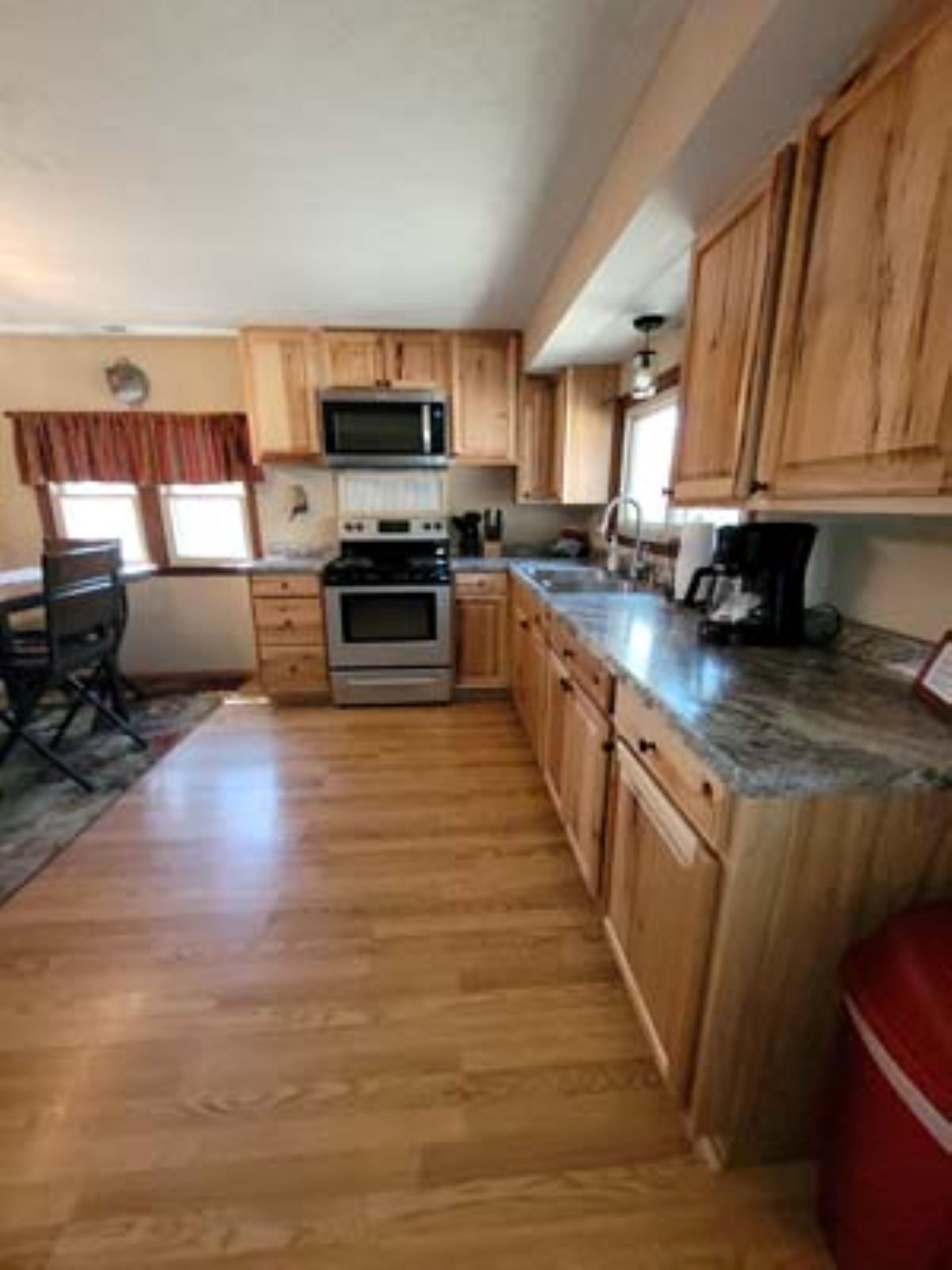 Hemlock Lane--Secluded, Hot Tub 5 miles to Old Man's Cave