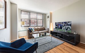 Uklassifisert bilde, 3 av 12, knapp