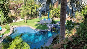 Piscine extérieure